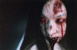 Mediums of the "uncanny". A brief archaeology of ghosts' vehicles